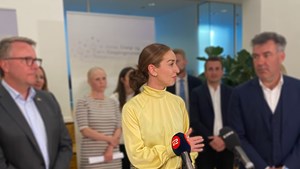 Samira Nawa ved doorstep-møde